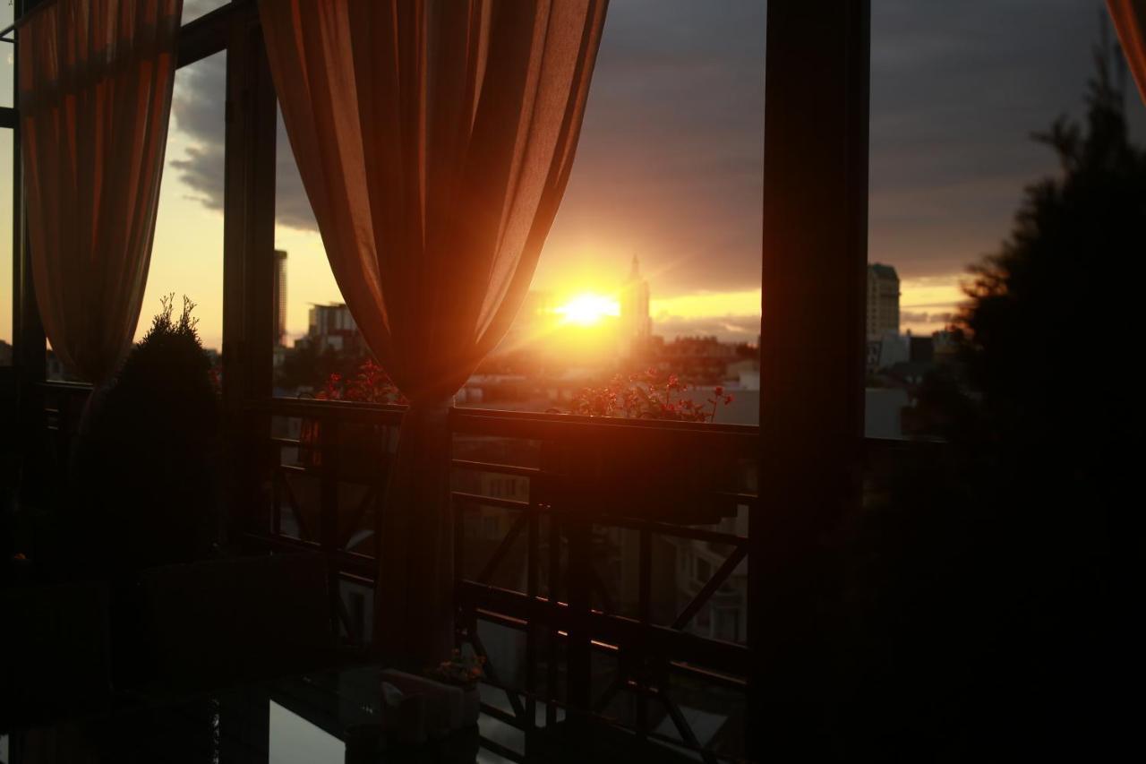 Hotel Elite House Batumi Ngoại thất bức ảnh